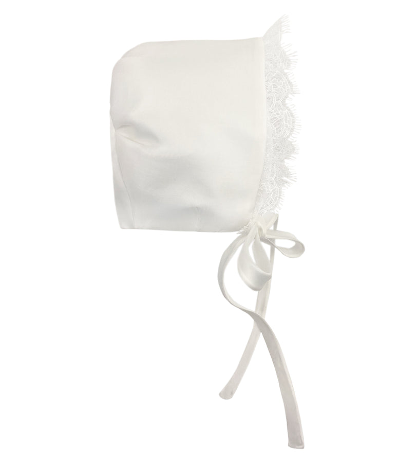 La Stupenderia SILK WHITE BONNET WITH LACE In Linea