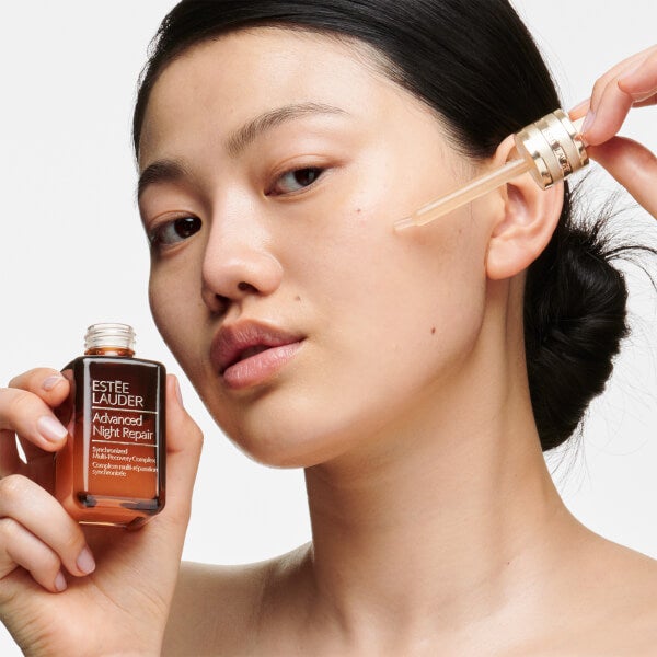 Estée Lauder Siero Complex Advanced Night Repair Synchronized Multi-Recovery Estée Lauder (varie misure) Nuovo