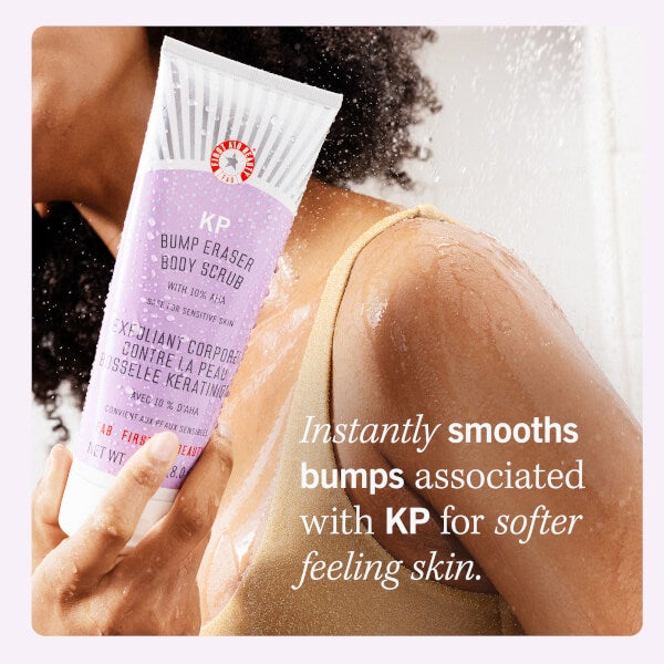 First Aid Beauty First Aid Beauty KP Bump Eraser Body Scrub con 10% AHA 226ml Promozione Limitata