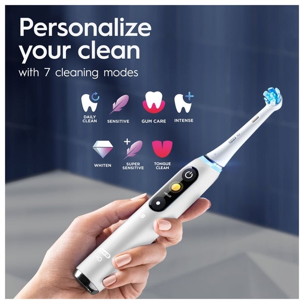 Oral B Oral B iO9 White Alabaster Electric Toothbrush with Charging Travel Case Black Friday