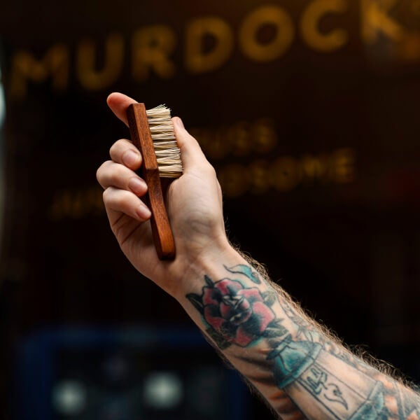 Murdock London Murdock London Redchurch Beard Brush Enormi risparmi