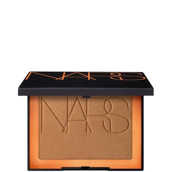NARS NARS Natural Longwear Foundation 30ml and NARS Laguna Bronzing Powder 2.8g (Various Shades) Offerte esclusive