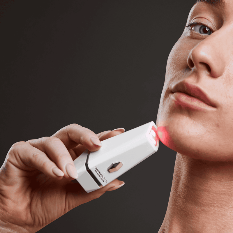 CurrentBody Skin Penna Anti-Imperfezioni a luce LED Hotsell